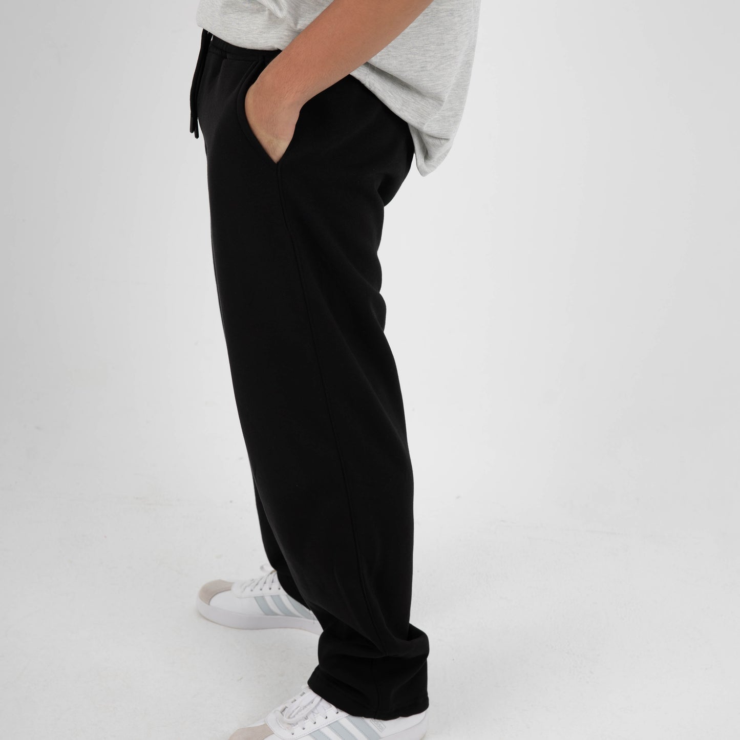 CORE WIDE LEG SWEATPANTS - BLACK