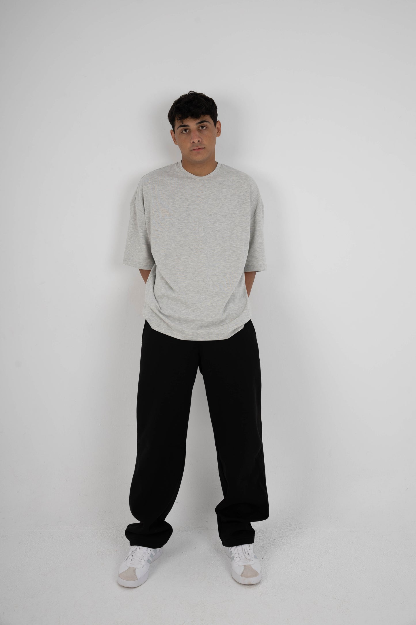 CORE WIDE LEG SWEATPANTS - BLACK