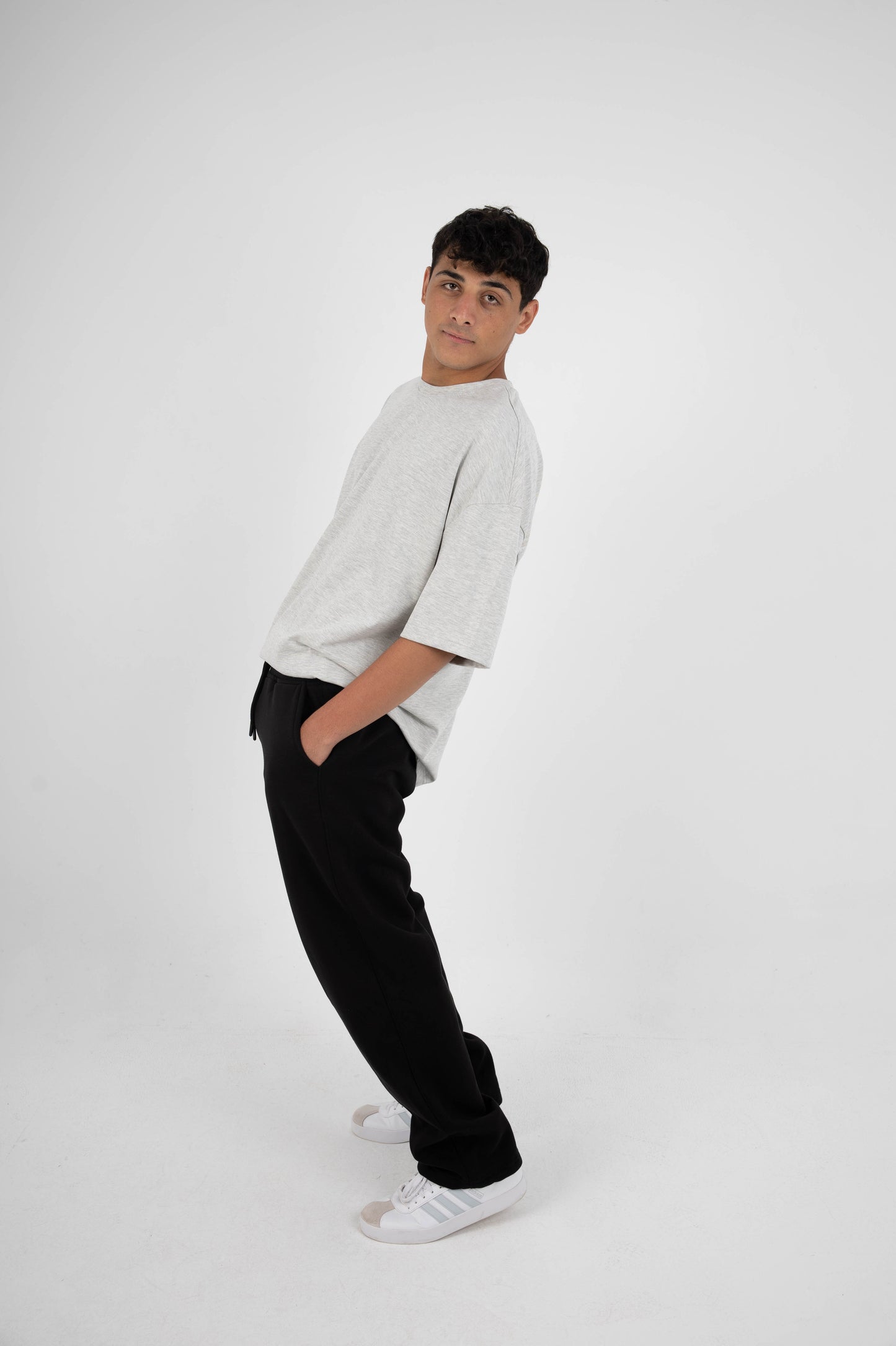 CORE WIDE LEG SWEATPANTS - BLACK