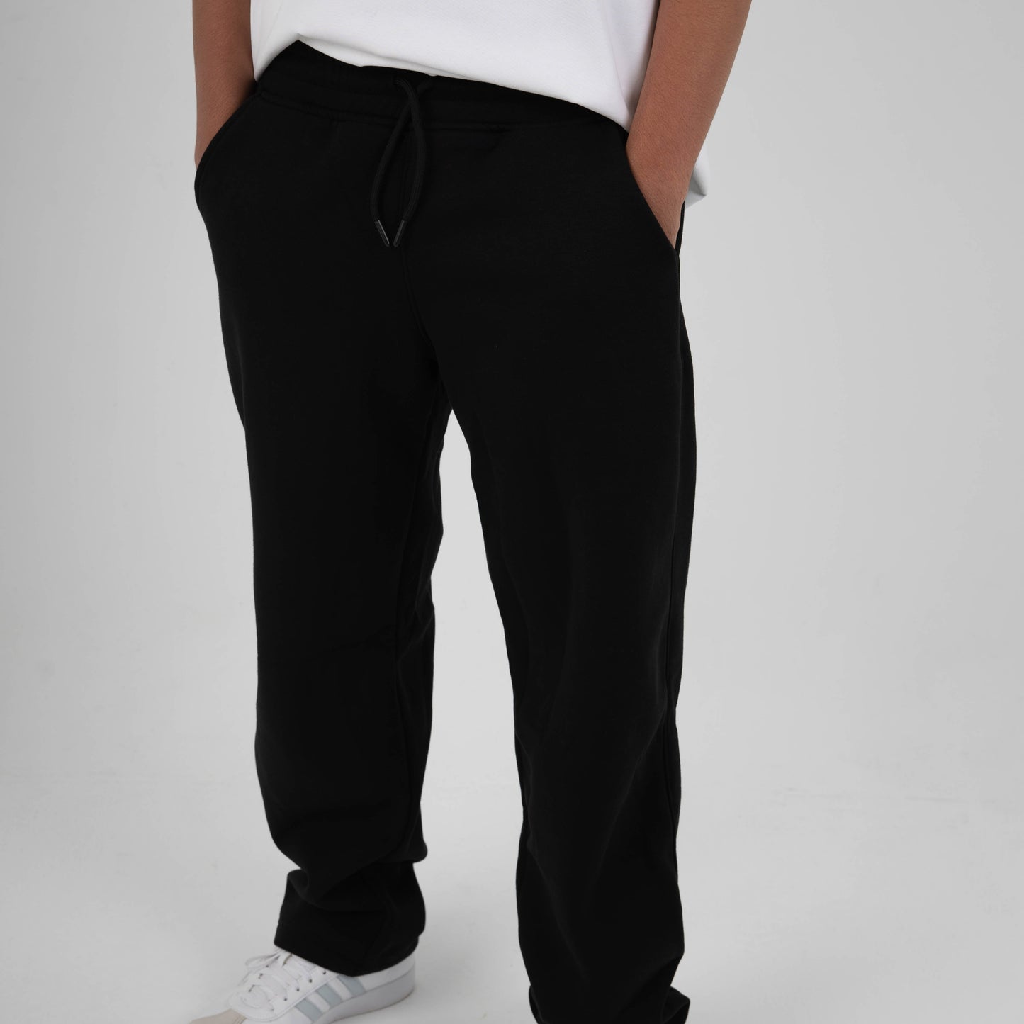 CORE WIDE LEG SWEATPANTS - BLACK