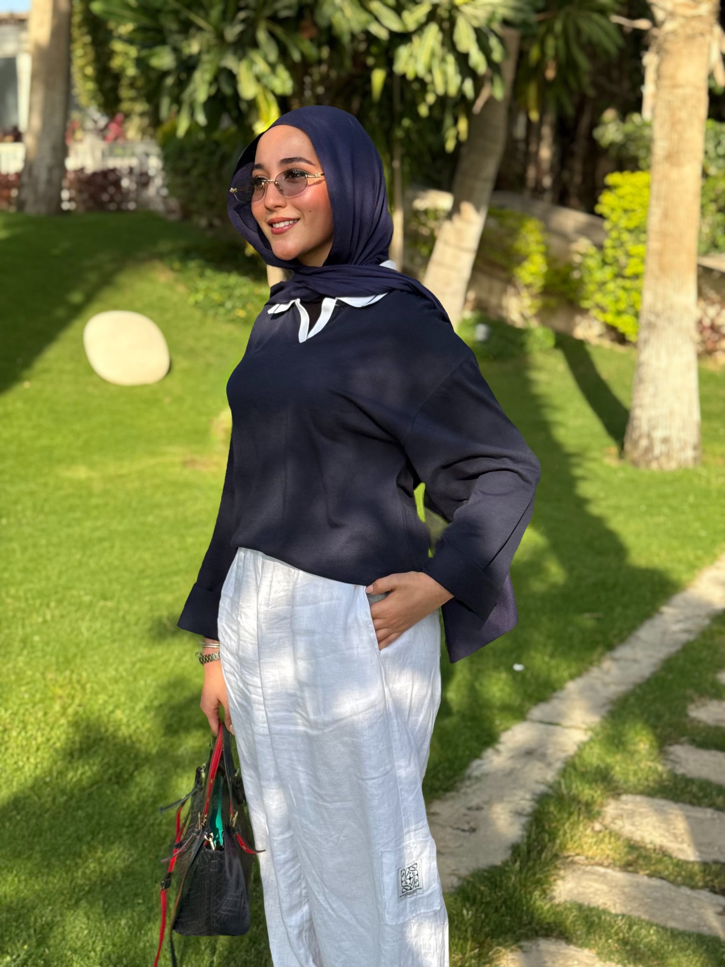 SLEEVE NAVY EASE COLLAR TEE