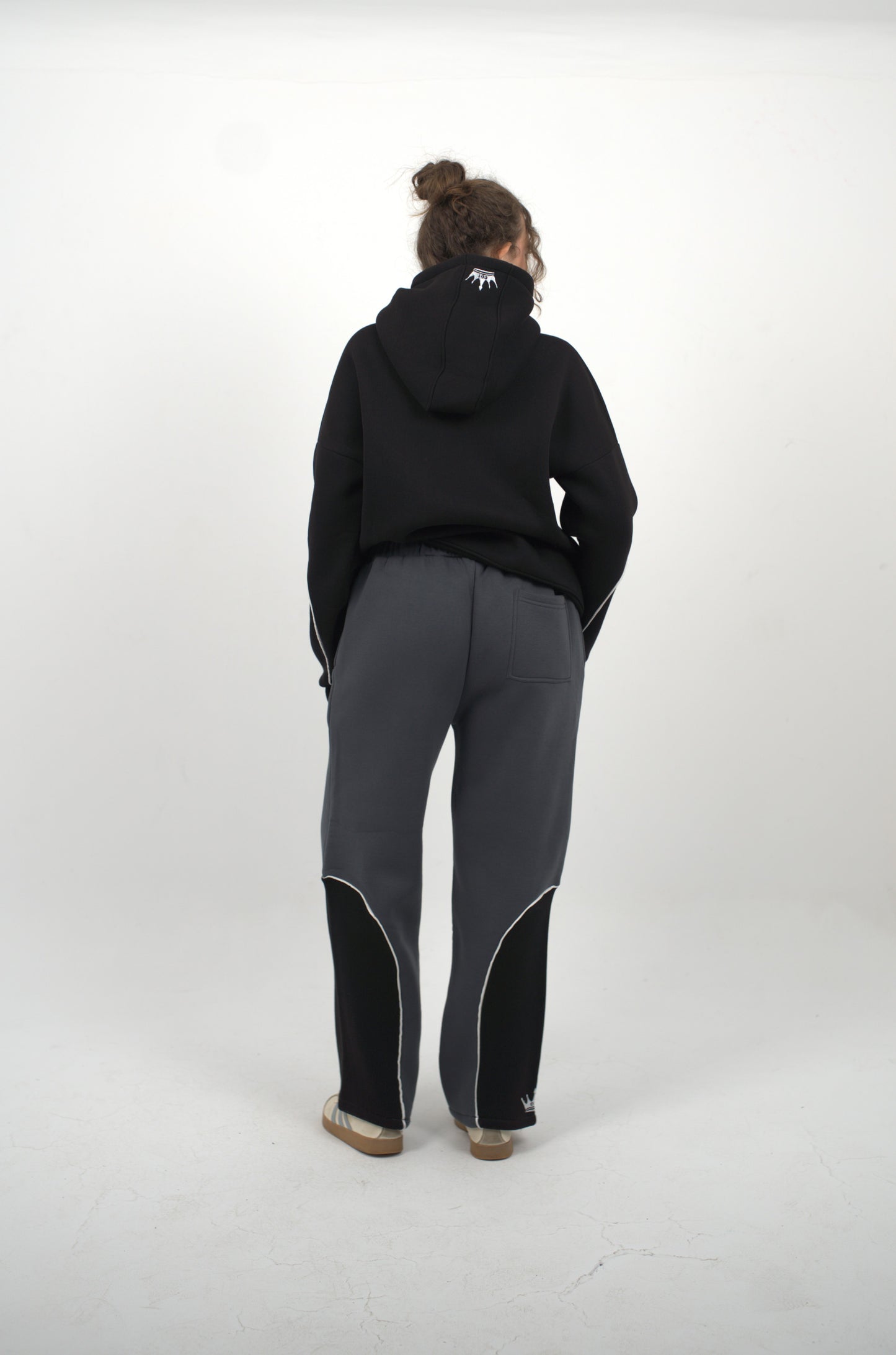 crown black pants